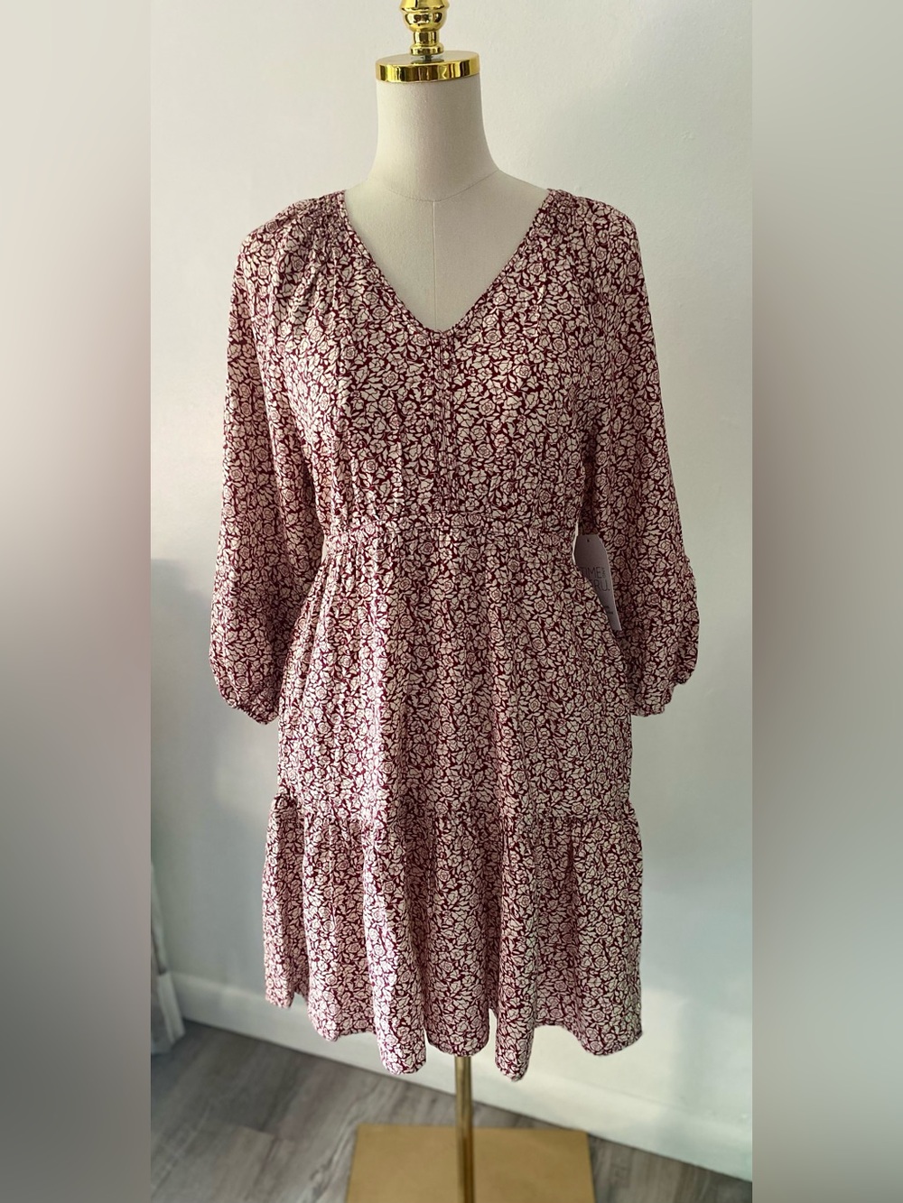 Time and Tru Women's Floral Tiered Mini Dress with 3/4 Blouson Sleeves Size S